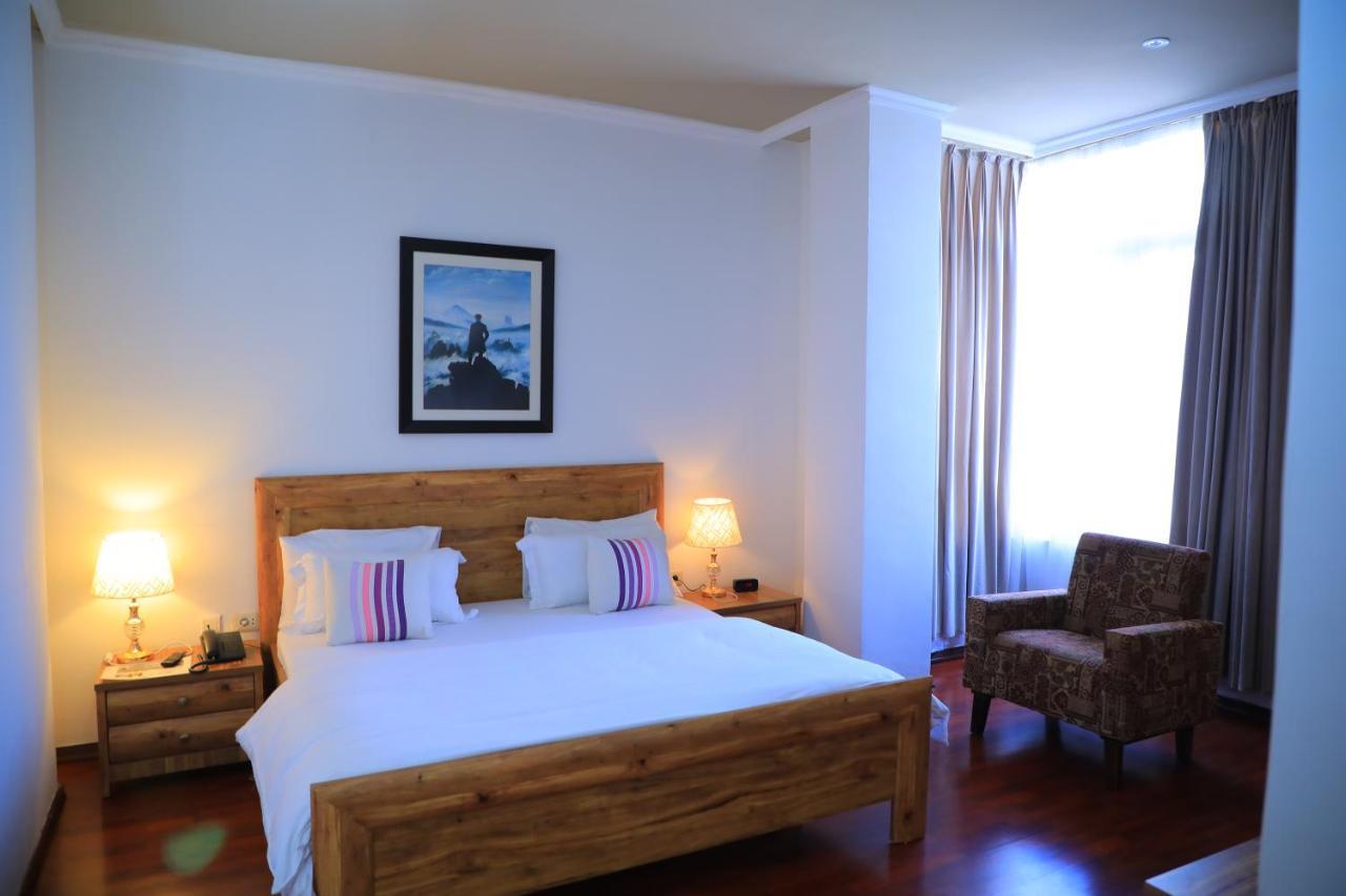 Victoria Hotel Apartment Addis Ababa Exterior foto